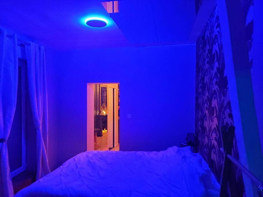 Love Room « L'Etreinte Doree » 일리에 외부 사진